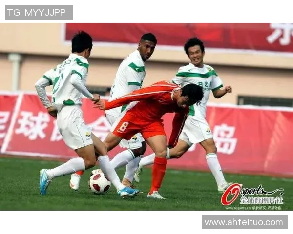 广州足球队包夹战术解析与应用探讨之路 广州足球队包夹战术解析与应用探讨之路