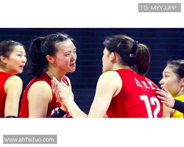 众多足球明星齐聚贵州共襄盛举点燃球迷热情